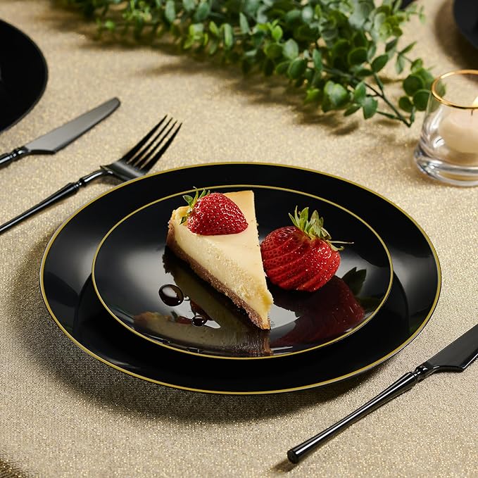 Black & Gold Round Plate Set