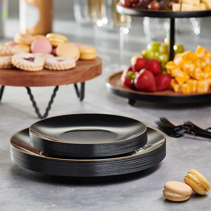 Black & Gold Round Plate Set