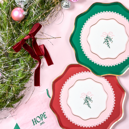 Bows & Mistletoes Holiday Tablescape